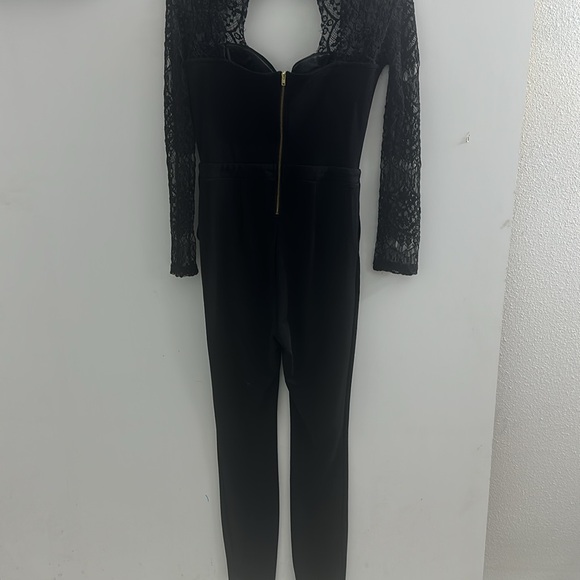 MATERIAL GIRL JUMPSUIT SIZE MEDIUM - Picture 3 of 7